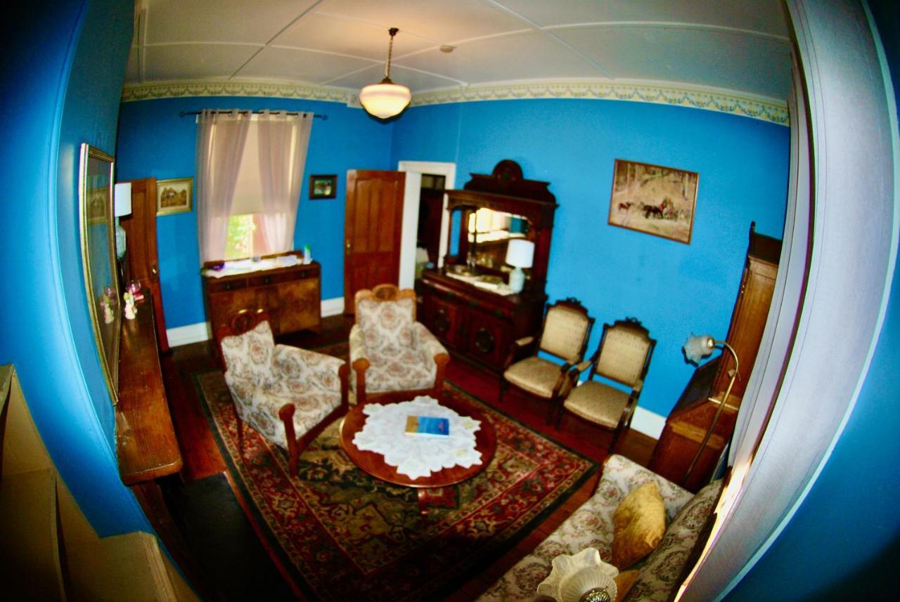 Historic Star Lodge And Station Masters House Наррандера Екстер'єр фото